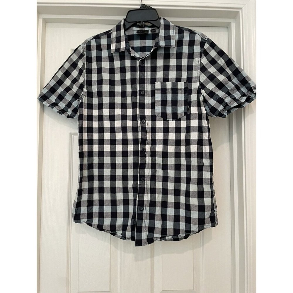 Vans Short Sleeve Button Down Shirt Youth Boy's Size Small
